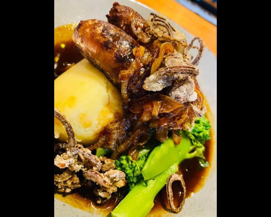 Nympsfield The Rose & Crown Farmhouse Kitchen מראה חיצוני תמונה