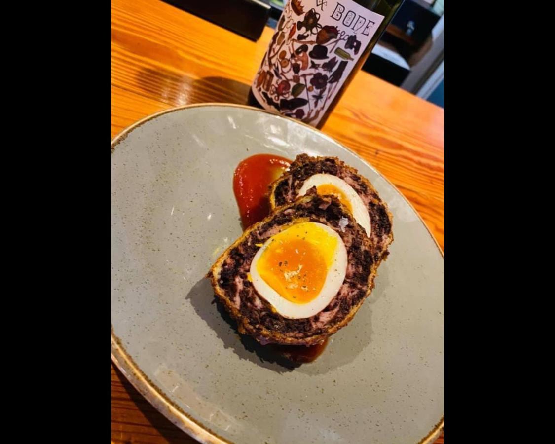 Nympsfield The Rose & Crown Farmhouse Kitchen מראה חיצוני תמונה